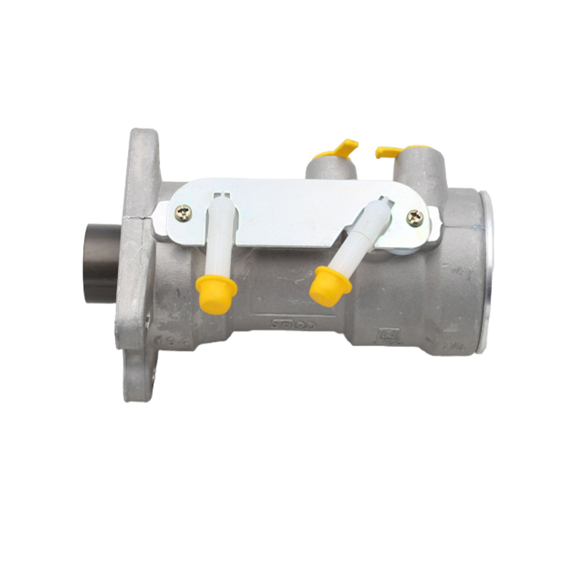Suitable For JMC Trucks 100P 600P Kairui Brake Master Cylinder 8-97314530