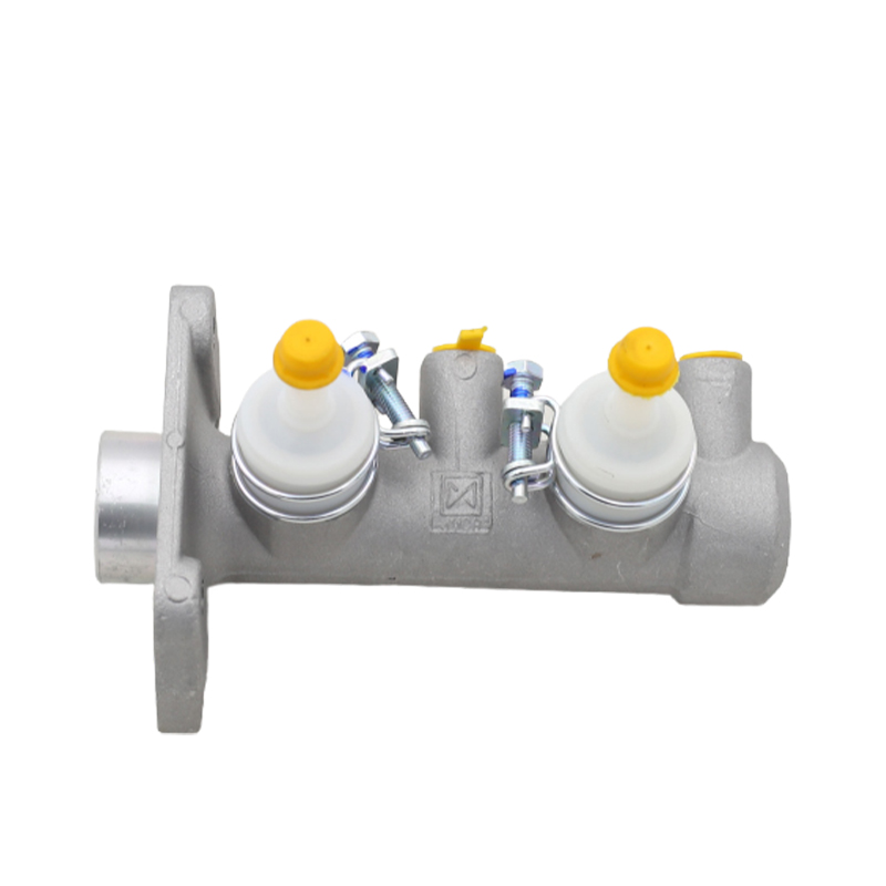 Suitable For NKR/NHR Brake Master Cylinder 8-94441331